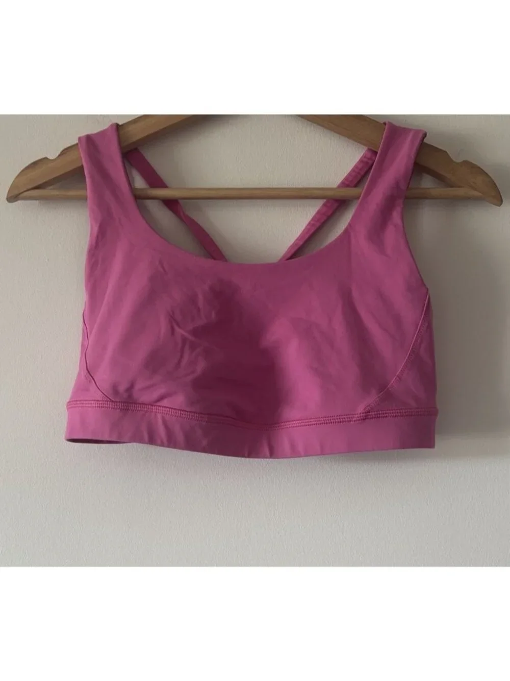 Lululemon Women’s Sports Bra SZ 8 Pink Preppy Sporty Gym Workout NO CUPS INSERTS